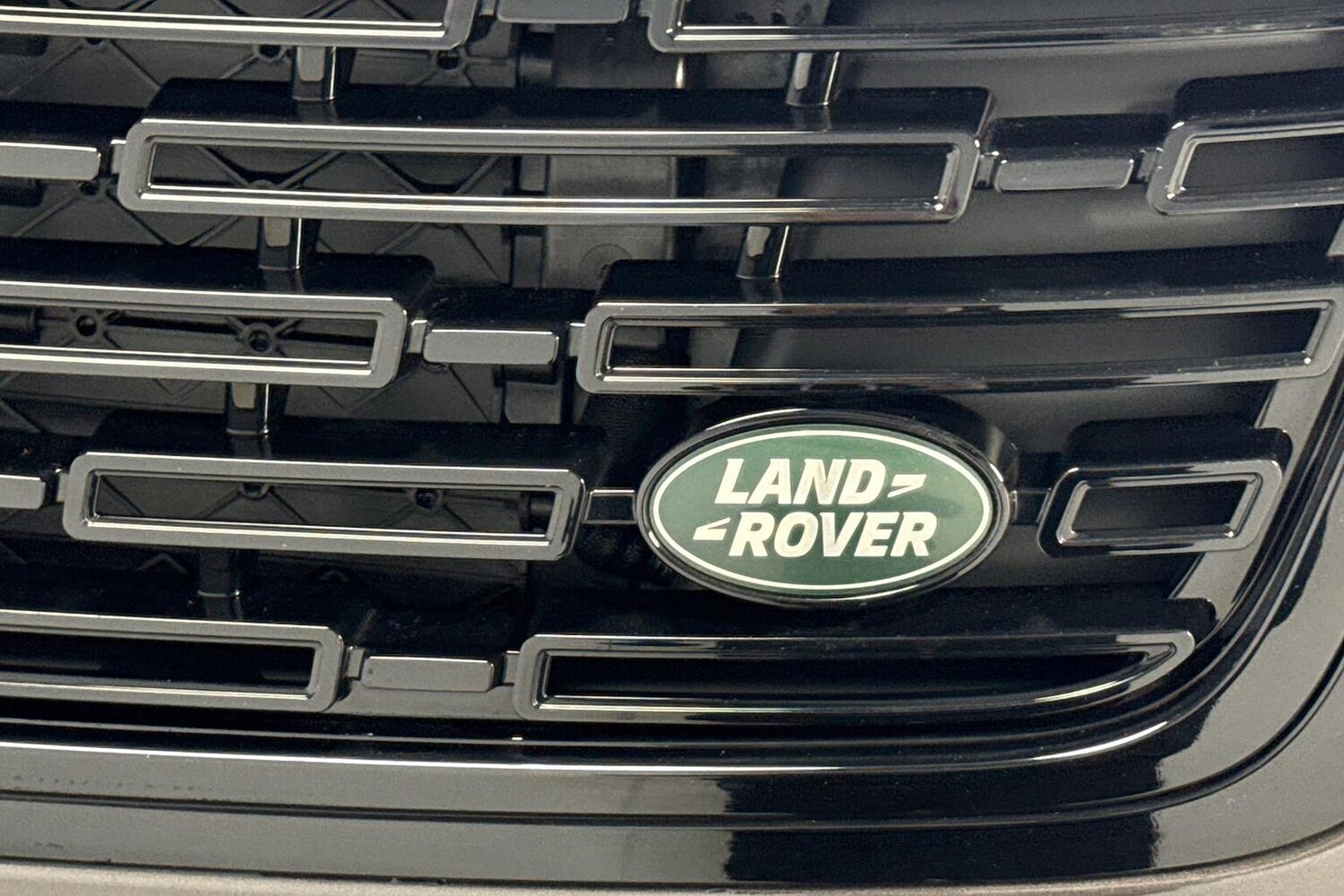 Used Land Rover Range Rover Velar 2026 for sale - 78193298: Photo 28