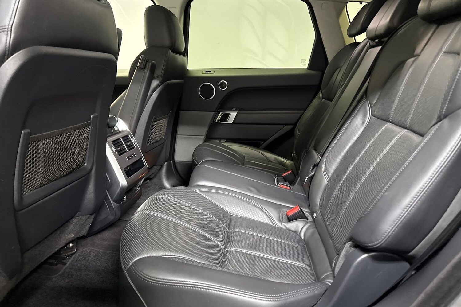 Used Land Rover Range Rover Sport 2017 for sale - 76412504: Photo 16