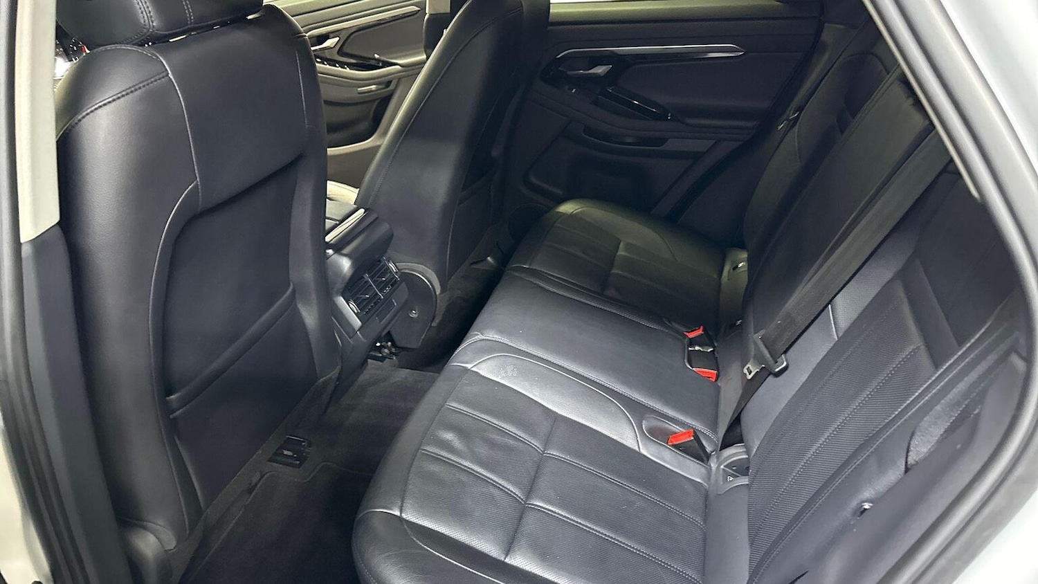 Used Land Rover Range Rover Evoque 2019 for sale - 77489785: Photo 4