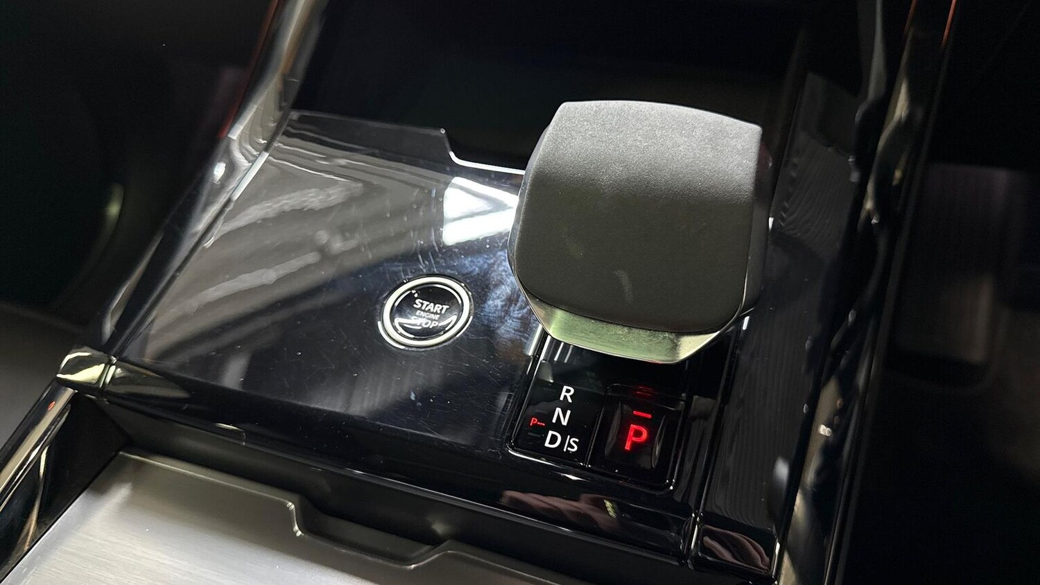 Used Land Rover Range Rover Sport 2024 for sale - 76969022: Photo 13