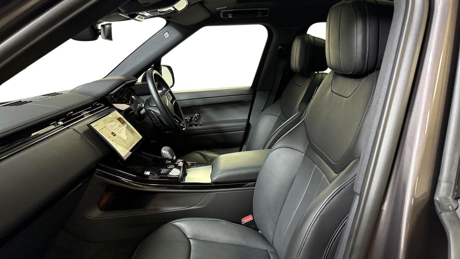 Used Land Rover Range Rover Sport 2024 for sale - 76969022: Photo 3