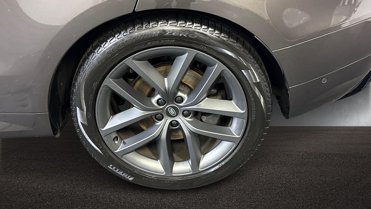 Used Land Rover Range Rover Sport 2024 for sale - 76969022: Photo 8