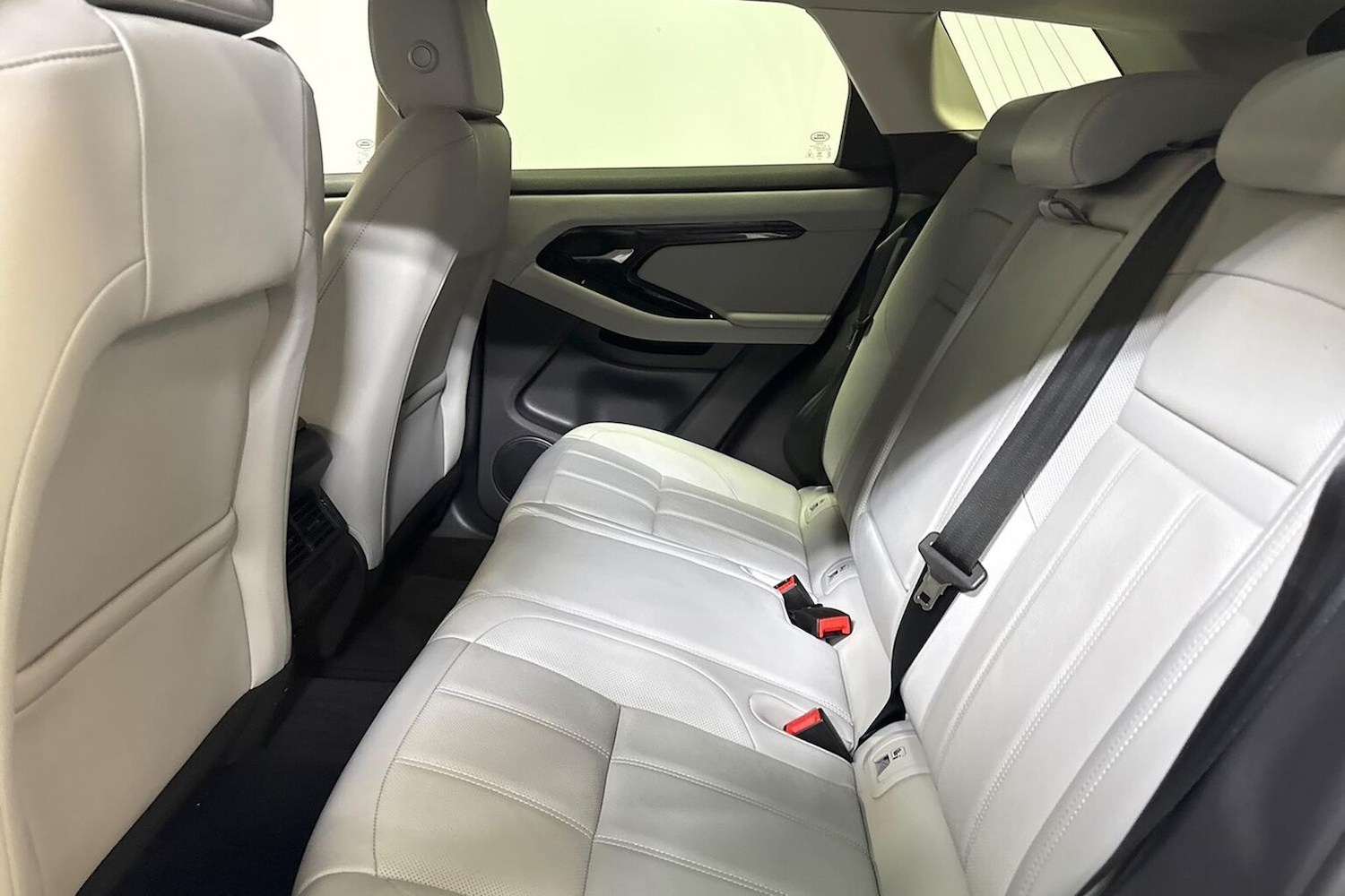 Used Land Rover Range Rover Evoque 2023 for sale - 76403423: Photo 16