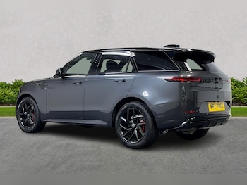 Used Land Rover Range Rover Sport 2025 for sale - 76149601: Photo 2