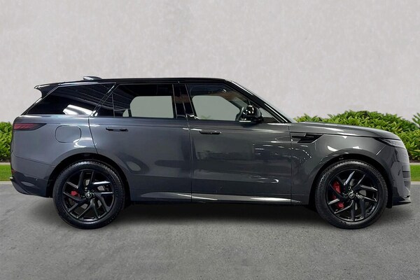 Used Land Rover Range Rover Sport 2025 for sale - 76149601: Photo 3