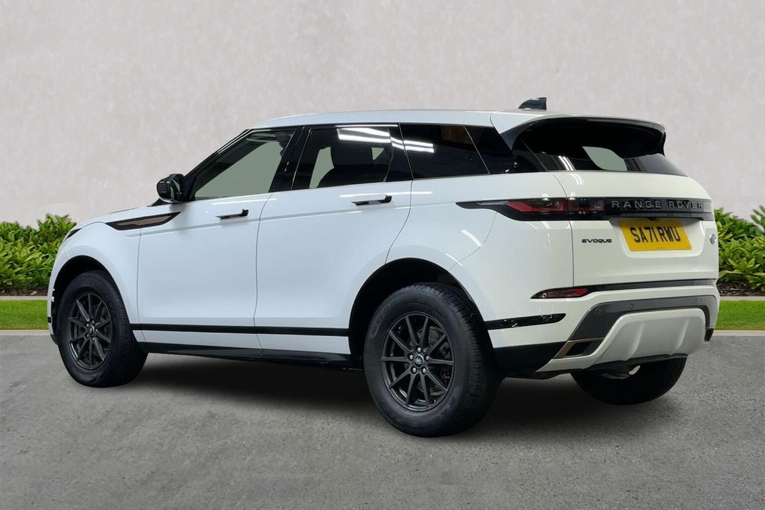 Used Land Rover Range Rover Evoque 2021 for sale - 77489434: Photo 2