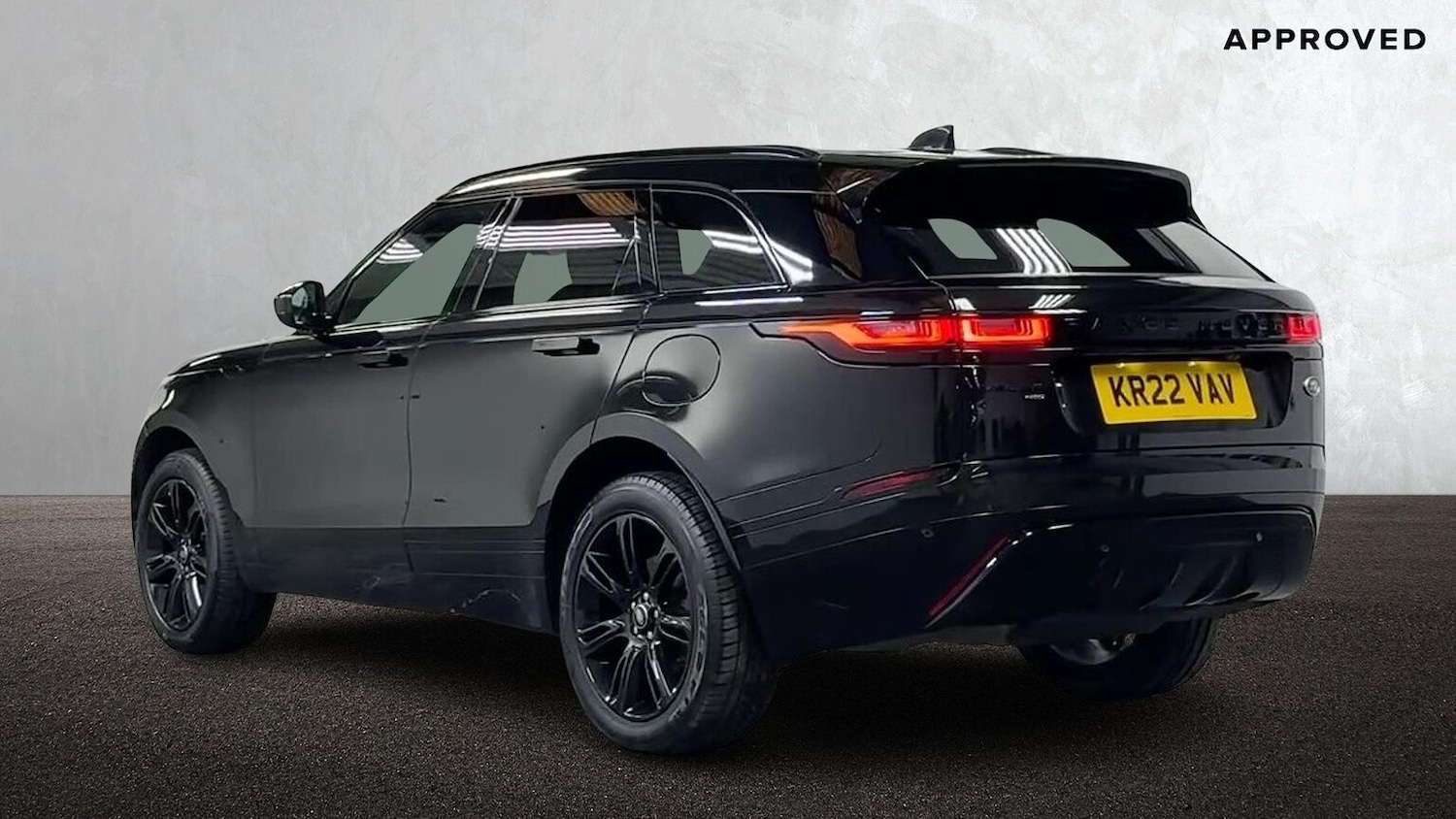 Used Land Rover Range Rover Velar 2022 for sale - 78064414: Photo 2