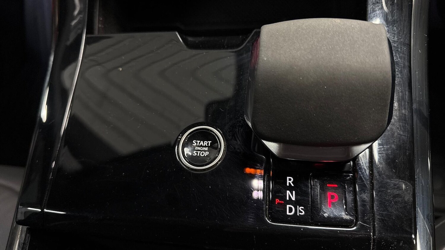 Used Land Rover Range Rover Sport 2024 for sale - 76897092: Photo 13