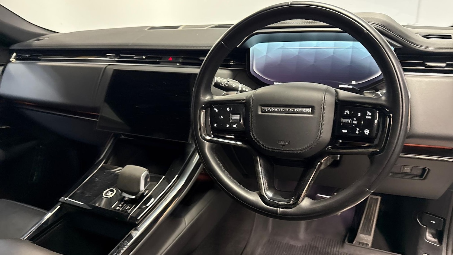 Used Land Rover Range Rover Sport 2024 for sale - 76897092: Photo 15