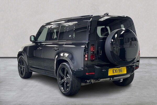 Used Land Rover Defender 2025 for sale - 75484963: Photo 2