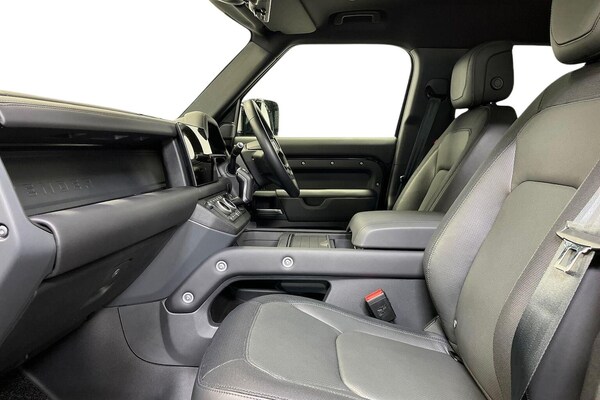 Used Land Rover Defender 2025 for sale - 75484963: Photo 7