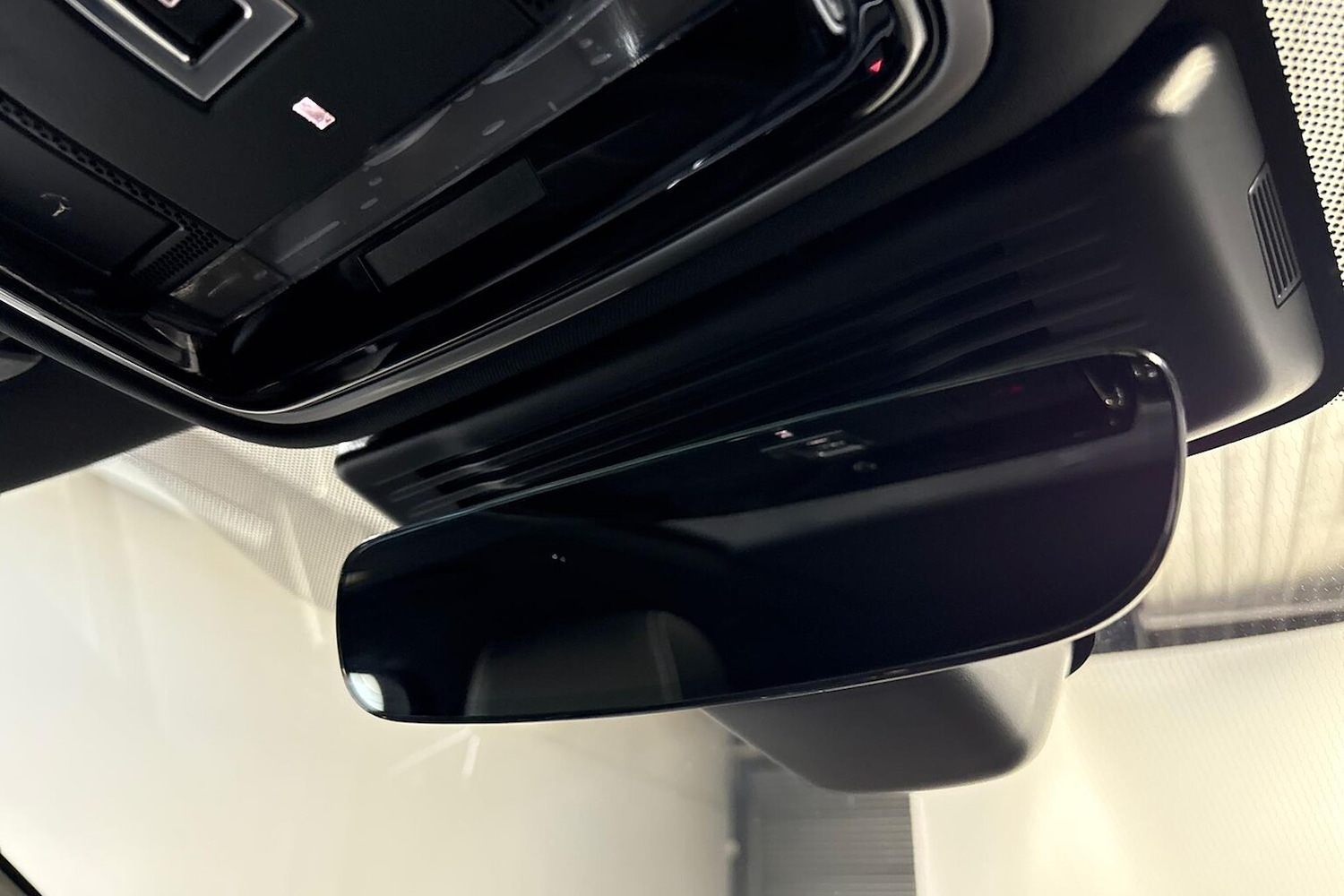 Used Land Rover Range Rover Velar 2022 for sale - 76532475: Photo 14