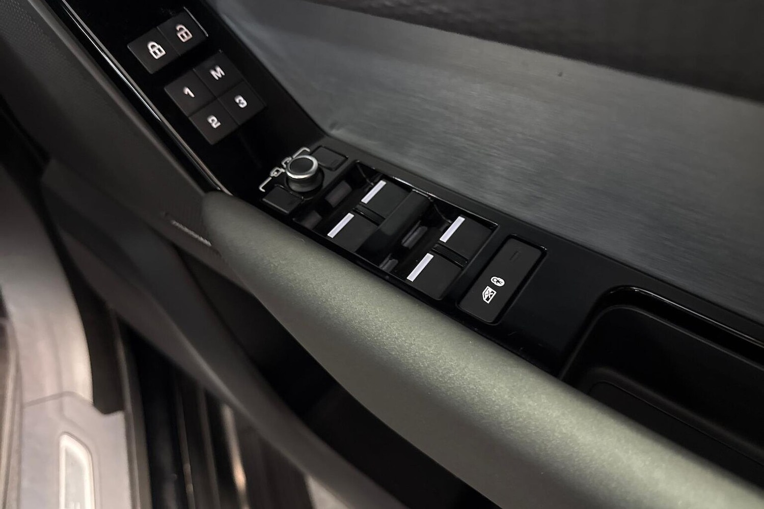 Used Land Rover Range Rover Velar 2022 for sale - 76532475: Photo 21