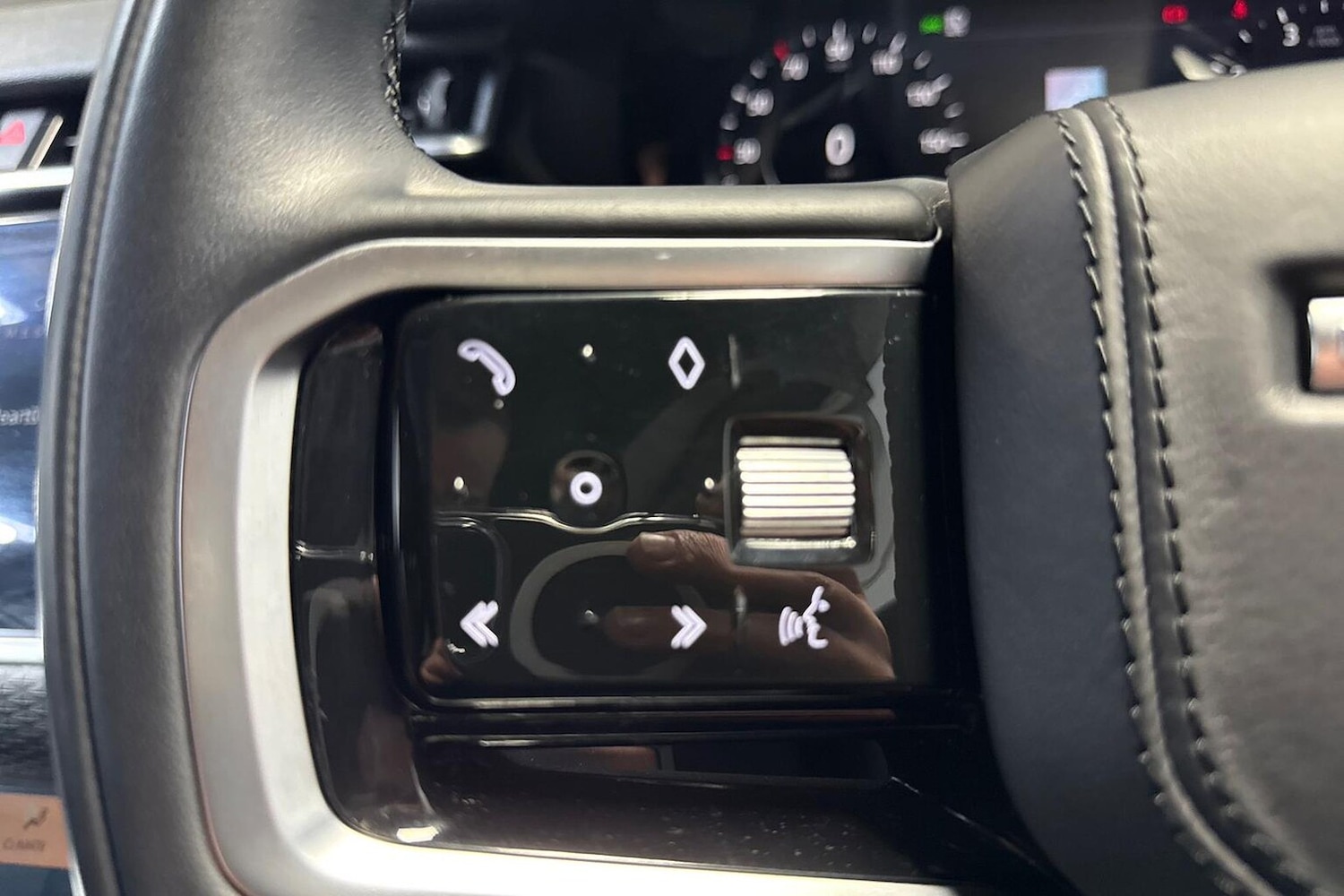 Used Land Rover Range Rover Velar 2022 for sale - 76532475: Photo 24