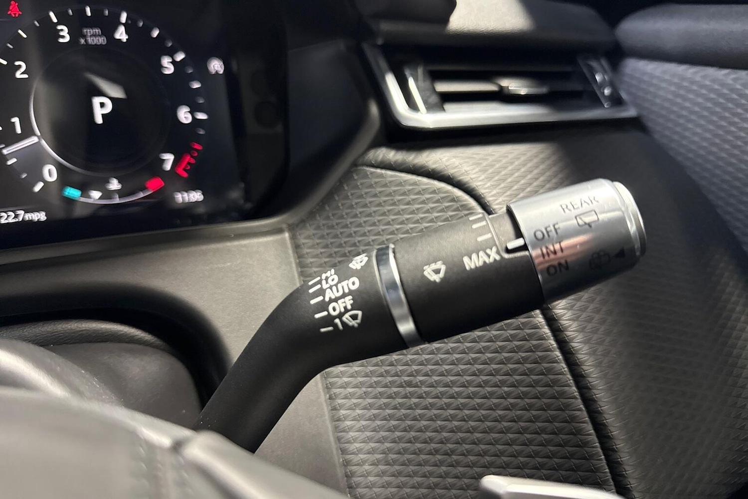 Used Land Rover Range Rover Velar 2022 for sale - 76532475: Photo 25