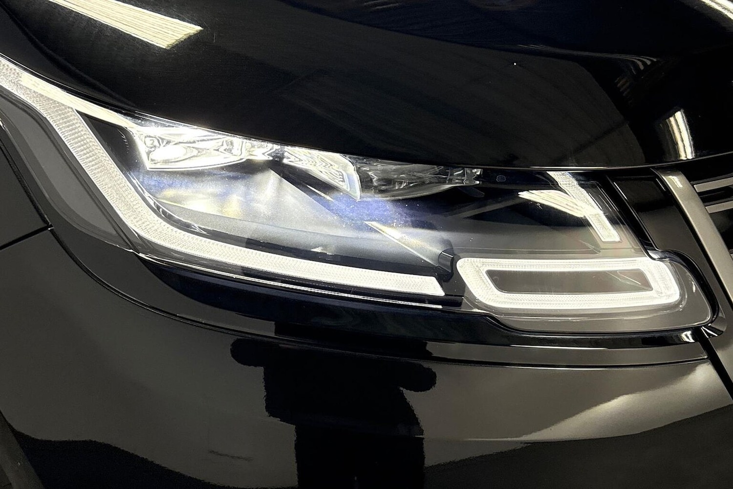 Used Land Rover Range Rover Velar 2022 for sale - 76532475: Photo 28