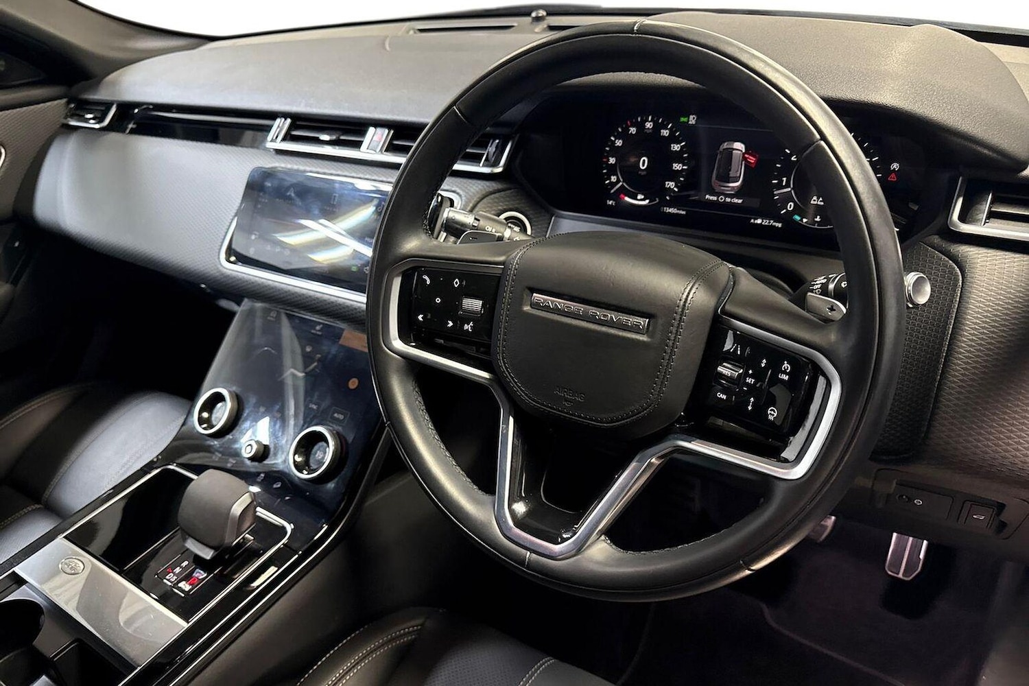 Used Land Rover Range Rover Velar 2022 for sale - 76532475: Photo 9