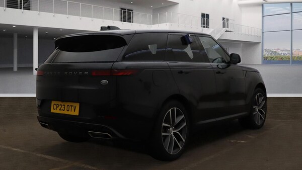 Used Land Rover Range Rover Sport 2023 for sale - 76194486: Photo 4
