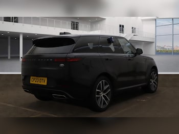 Used Land Rover Range Rover Sport 2023 for sale - 76194486: Photo 4