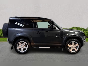 Used Land Rover Defender 2023 for sale - 75485043: Photo