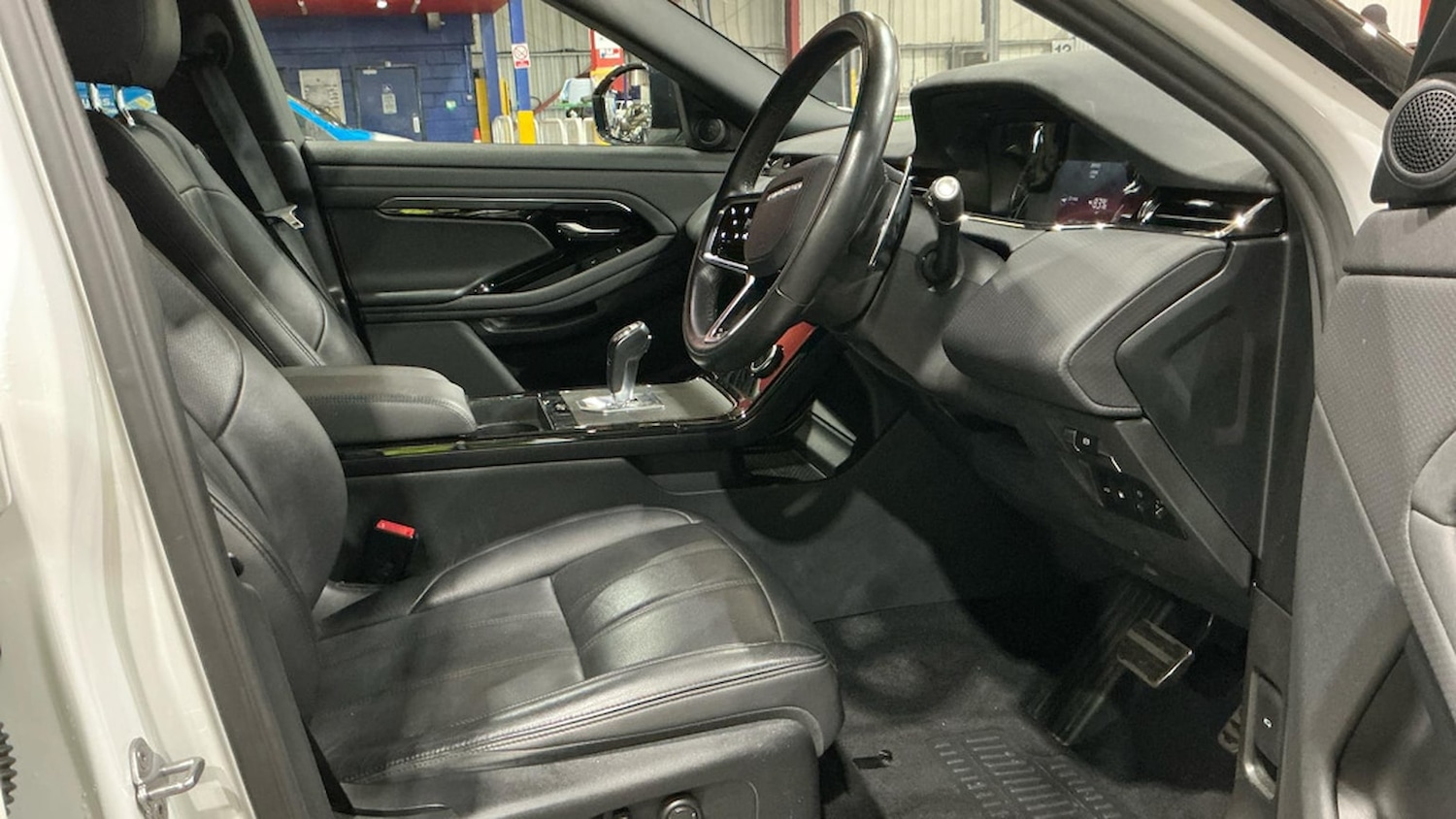 Used Land Rover Range Rover Evoque 2022 for sale - 76335150: Photo 9