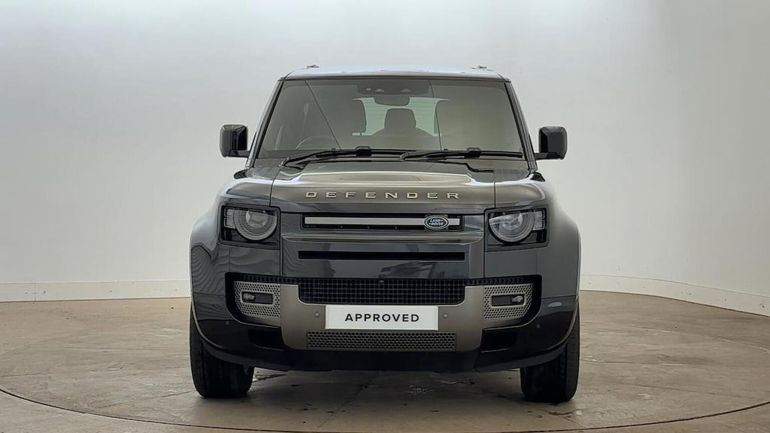 Used Land Rover Defender 2024 for sale - 76149606: Photo 5