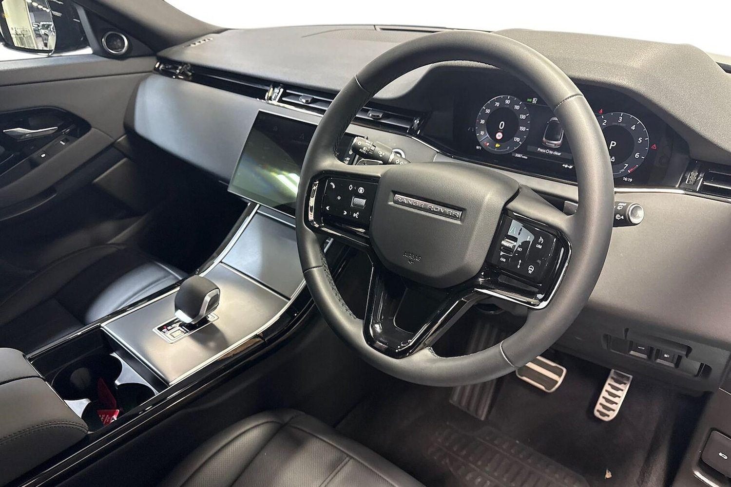 Used Land Rover Range Rover Evoque 2025 for sale - 76016979: Photo 15