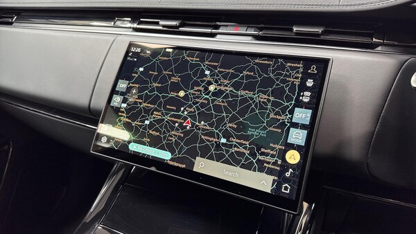 Used Land Rover Range Rover Sport 2024 for sale - 76335154: Photo 5