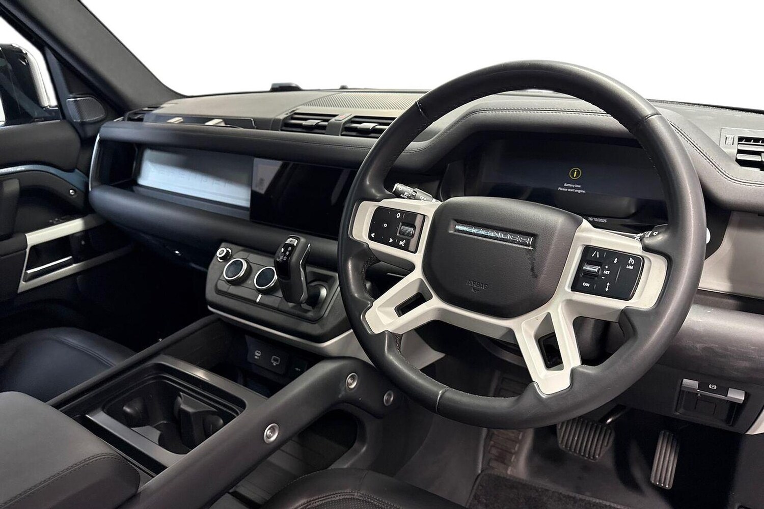 Used Land Rover Defender 2023 for sale - 76268239: Photo 15