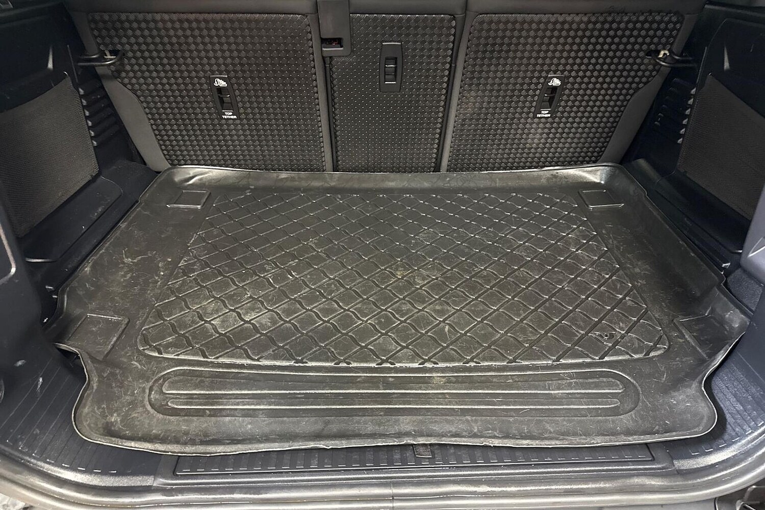 Used Land Rover Defender 2023 for sale - 76268239: Photo 17