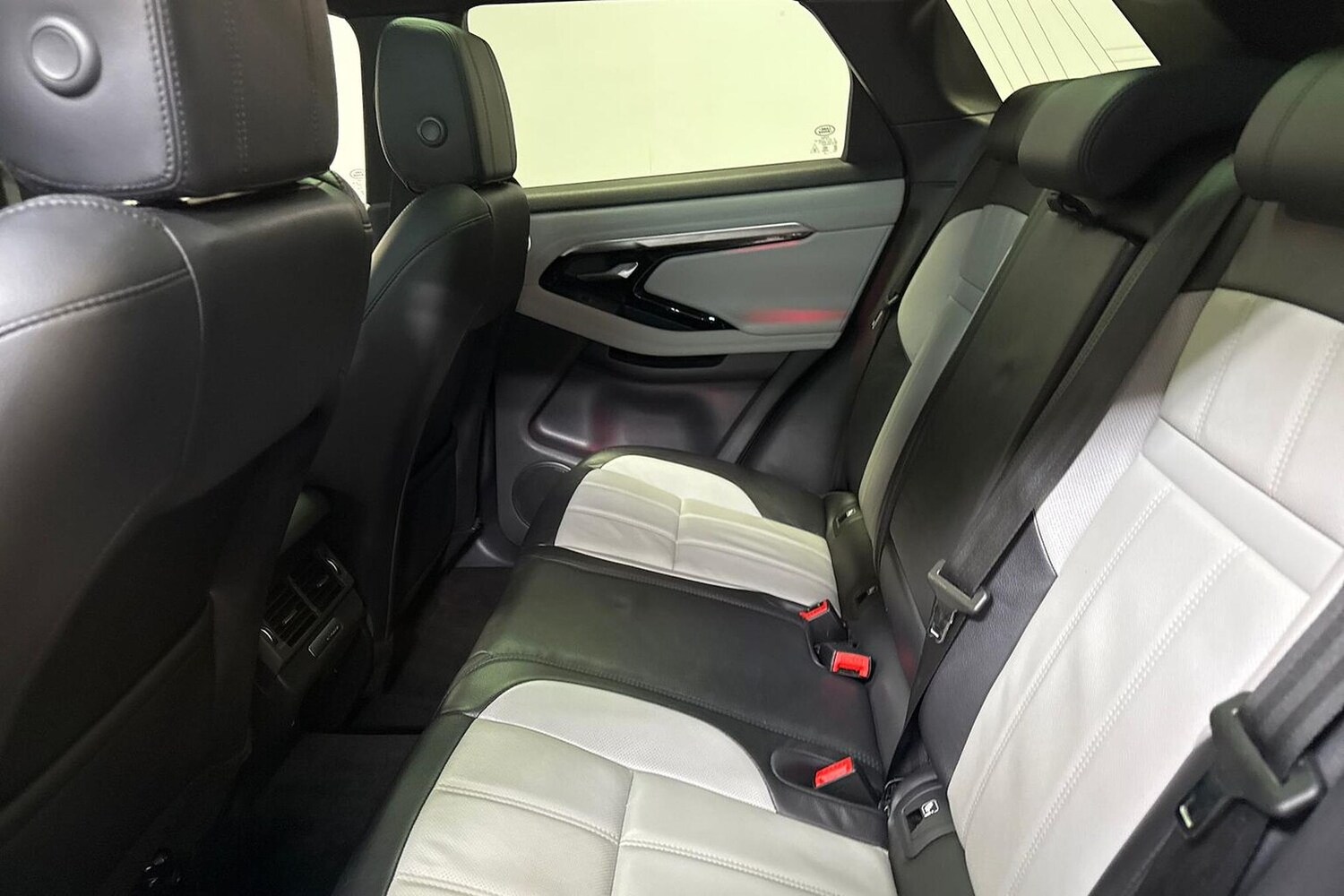 Used Land Rover Range Rover Evoque 2019 for sale - 76490644: Photo 16