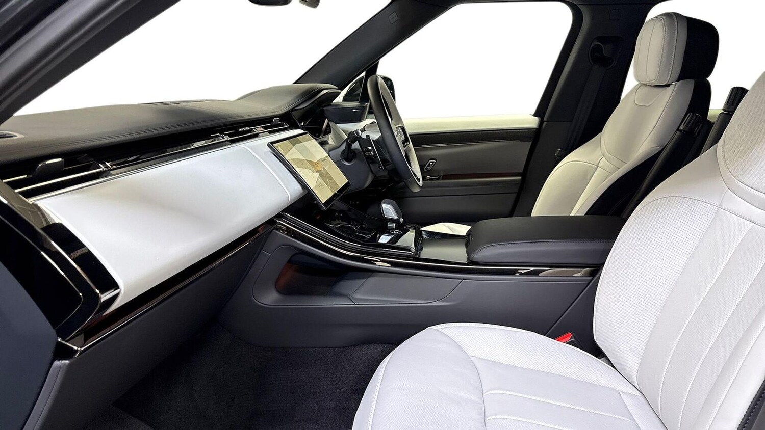 Used Land Rover Range Rover Sport 2025 for sale - 76627999: Photo 3