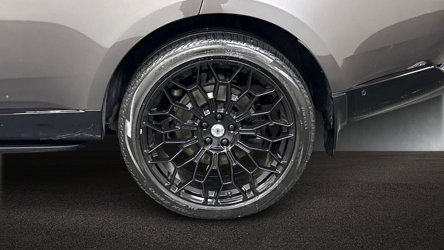 Used Land Rover Range Rover 2023 for sale - 77901675: Photo 8