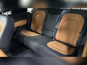 Used Land Rover Defender 2023 for sale - 78659582: Photo
