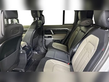 Used Land Rover Defender 2022 for sale - 78268781: Photo