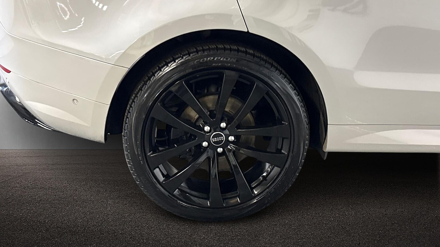 Used Land Rover Range Rover Sport 2023 for sale - 77567719: Photo 8