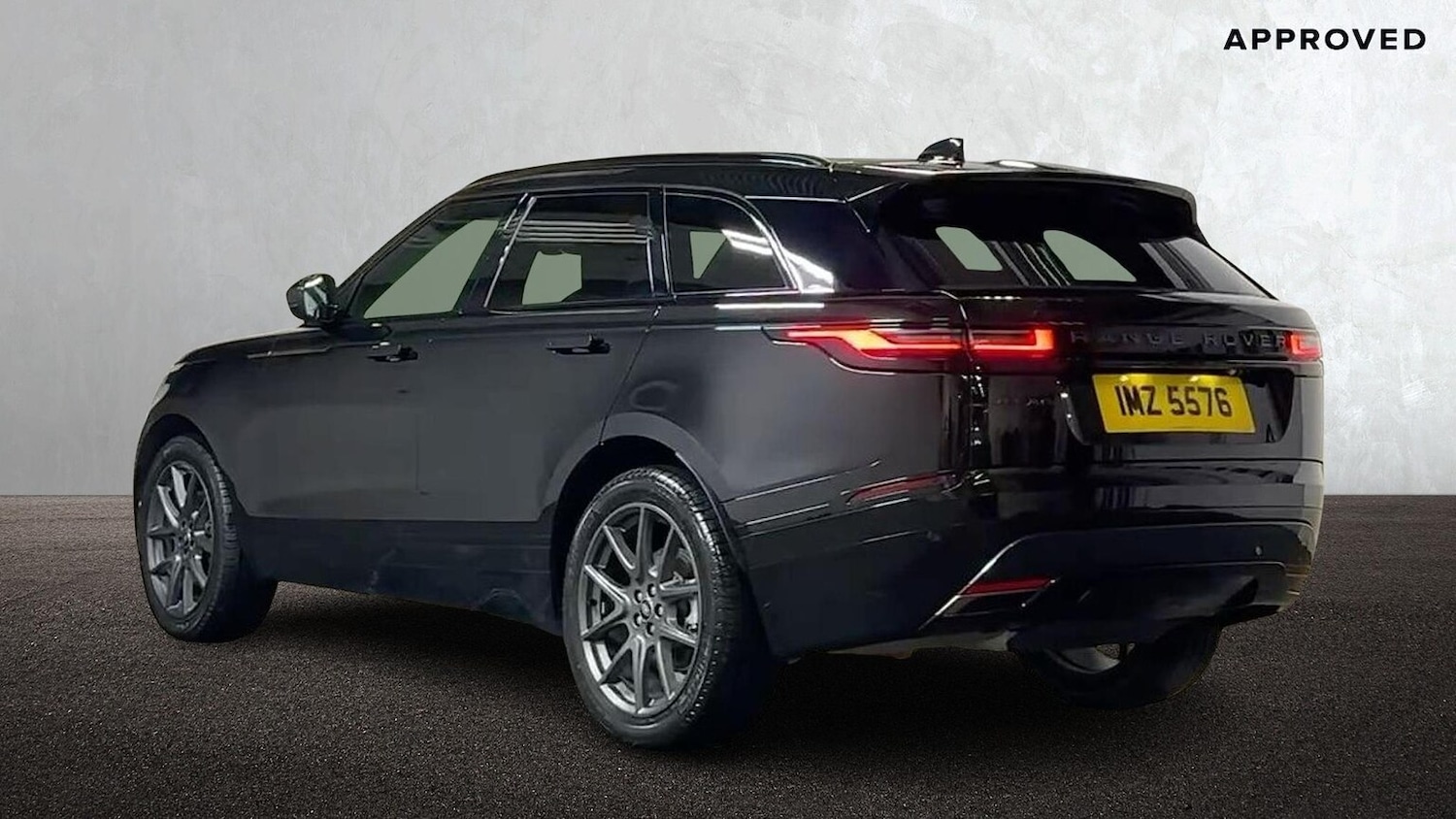 Used Land Rover Range Rover Velar 2025 for sale - 77489443: Photo 2