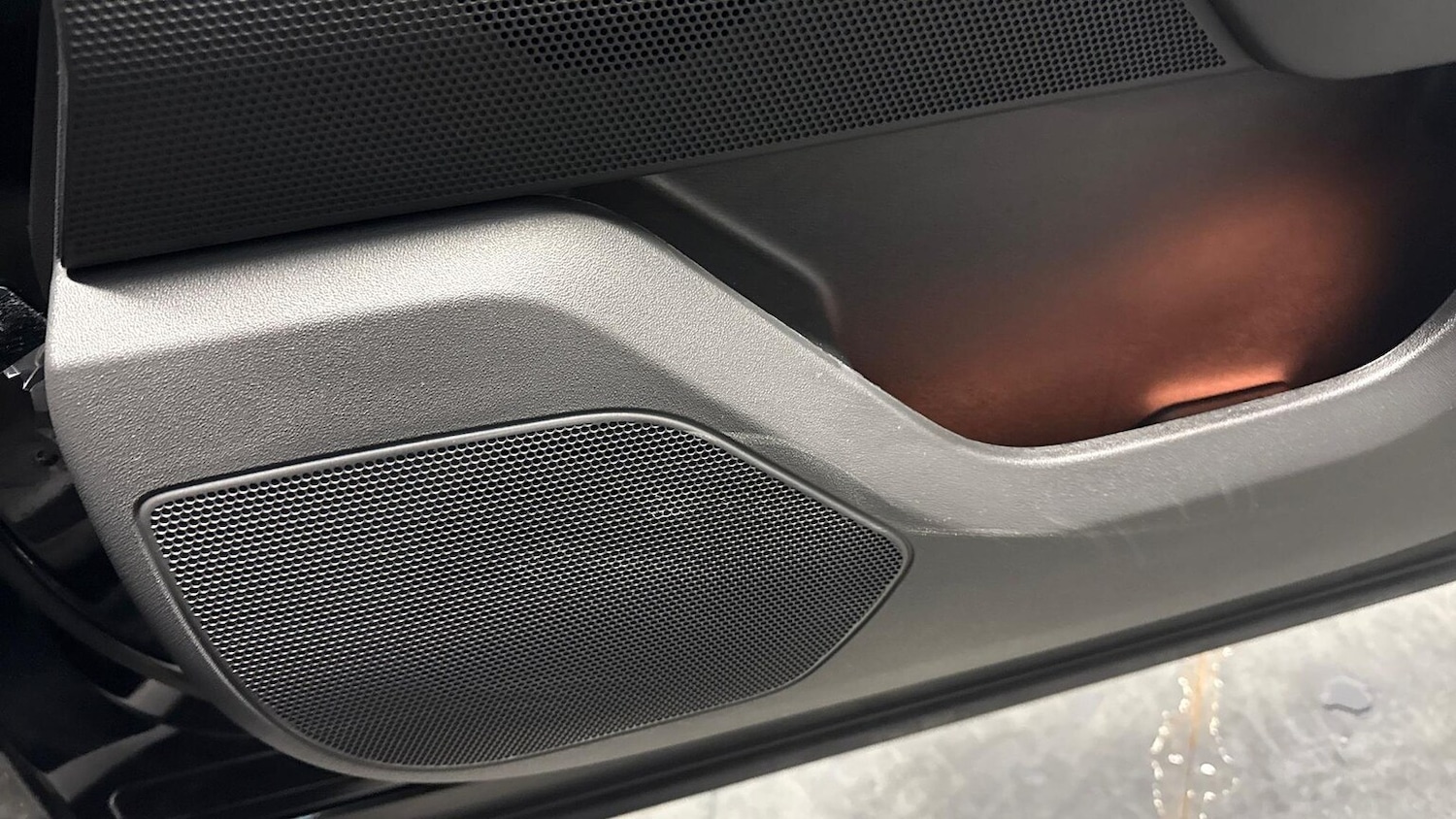 Used Land Rover Range Rover Velar 2025 for sale - 77489443: Photo 24