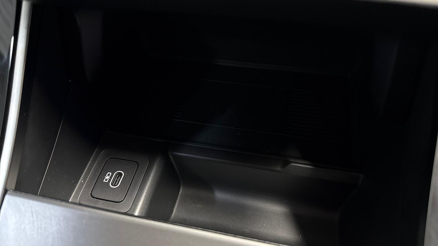 Used Land Rover Range Rover Velar 2025 for sale - 77489443: Photo 27