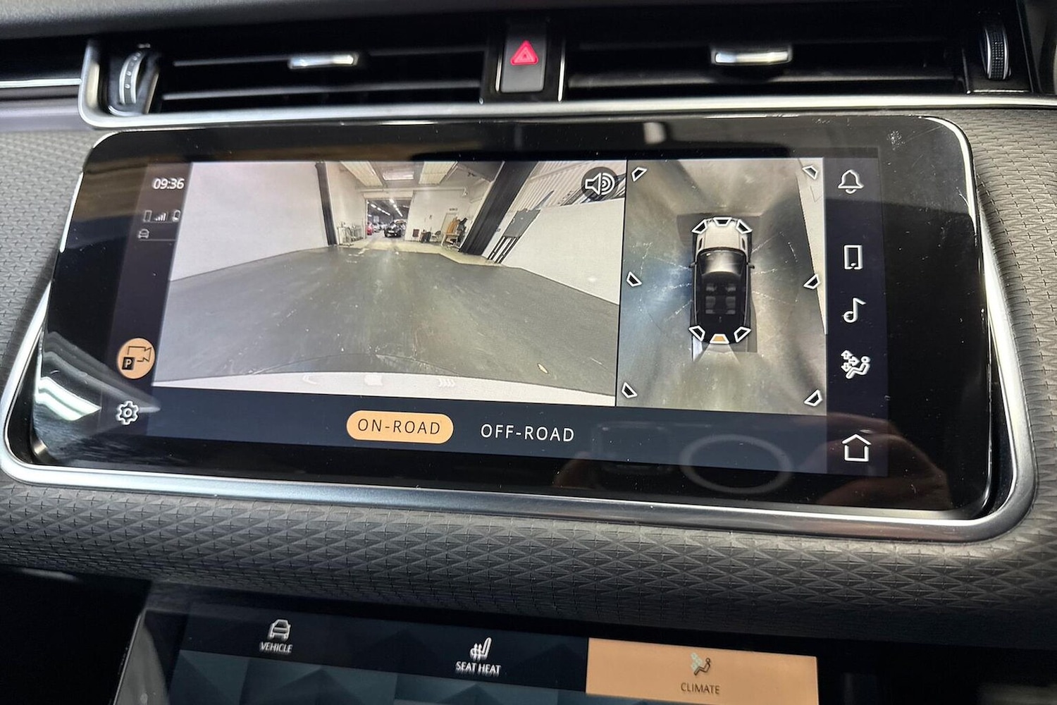 Used Land Rover Range Rover Evoque 2021 for sale - 76194481: Photo 11