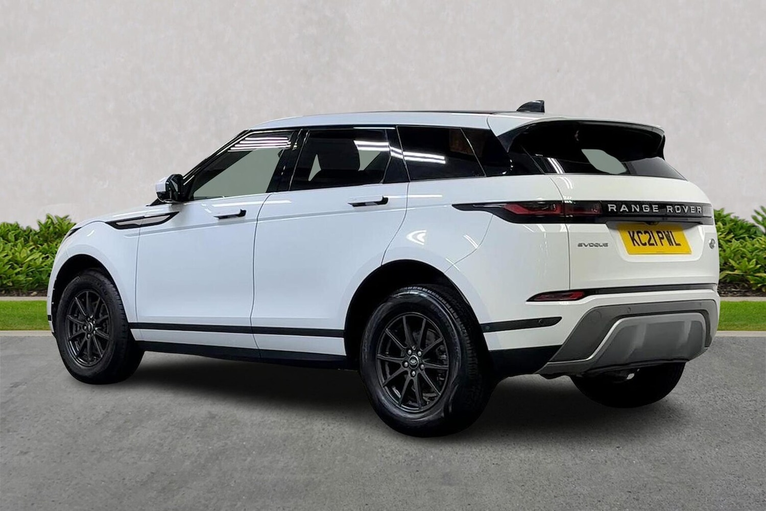 Used Land Rover Range Rover Evoque 2021 for sale - 76194481: Photo 2