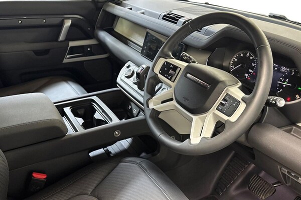 Used Land Rover Defender 2023 for sale - 75484992: Photo 15