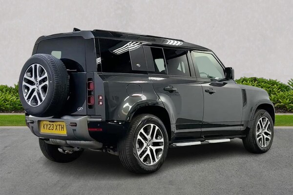 Used Land Rover Defender 2023 for sale - 75484992: Photo 18