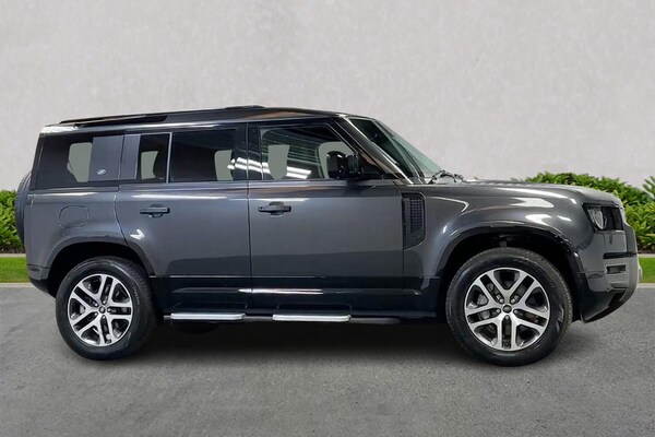 Used Land Rover Defender 2023 for sale - 75484992: Photo 3