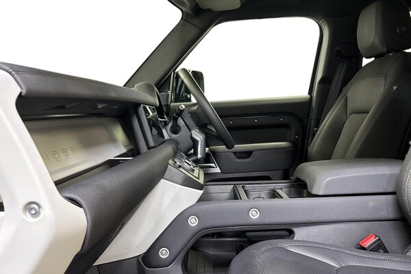 Used Land Rover Defender 2023 for sale - 75484992: Photo 7