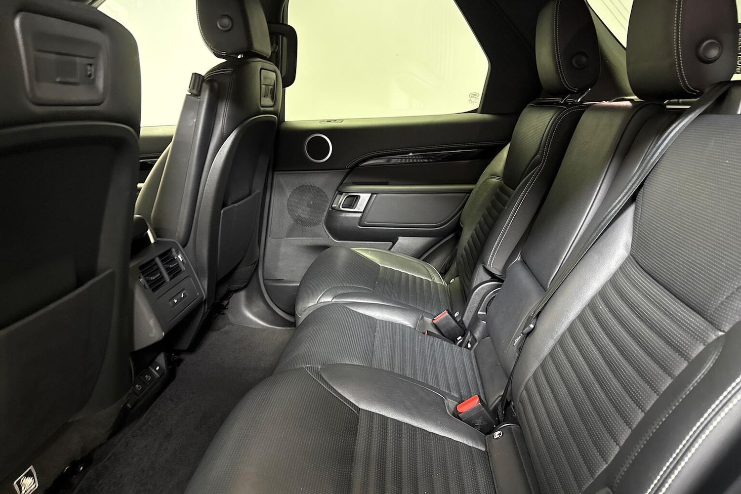 Used Land Rover Discovery 2021 for sale - 76430769: Photo 16