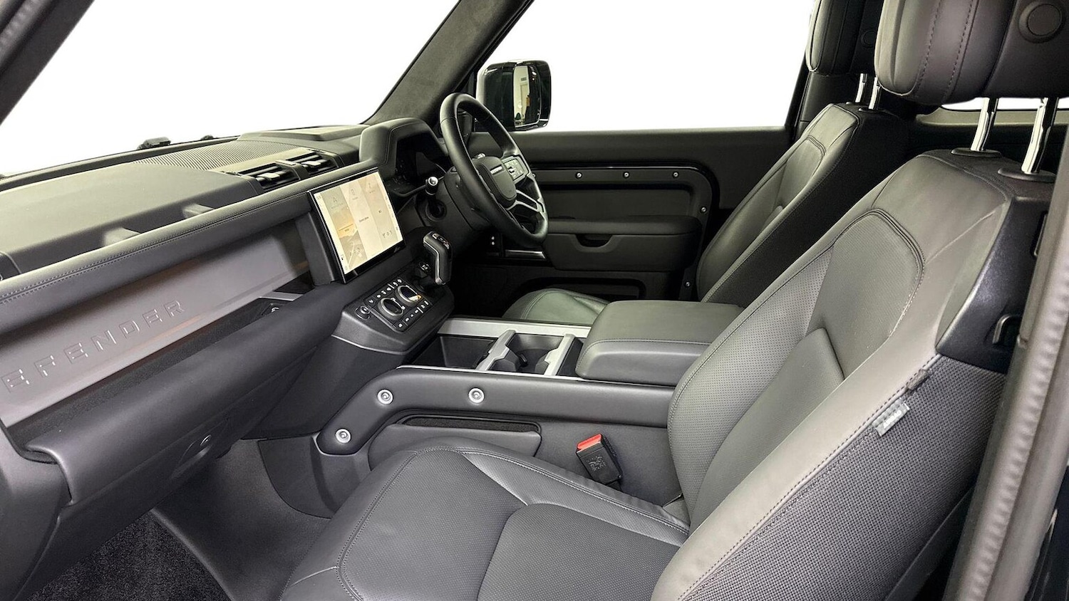 Used Land Rover Defender 2025 for sale - 78191127: Photo 4