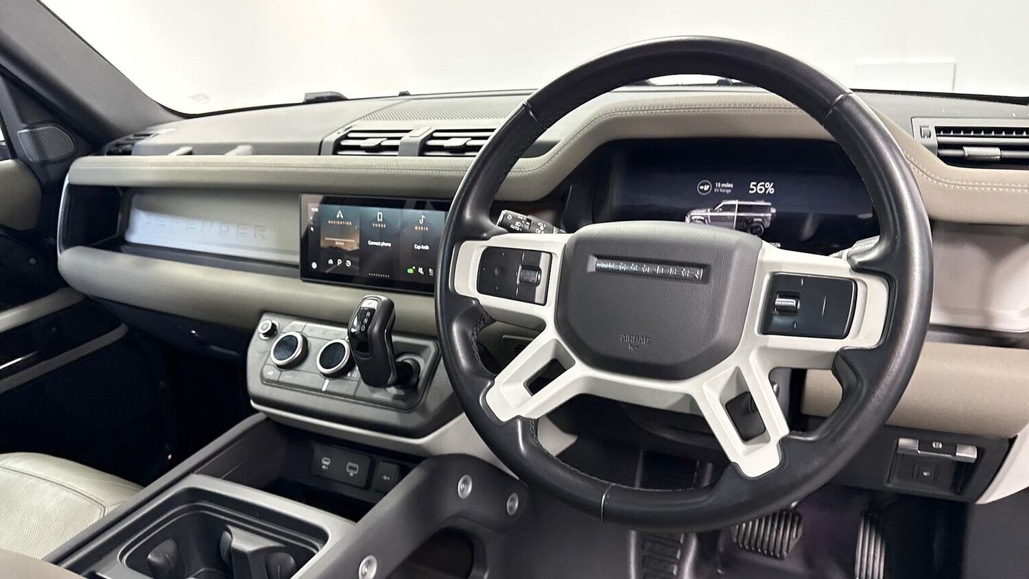 Used Land Rover Defender 2023 for sale - 78193317: Photo 16