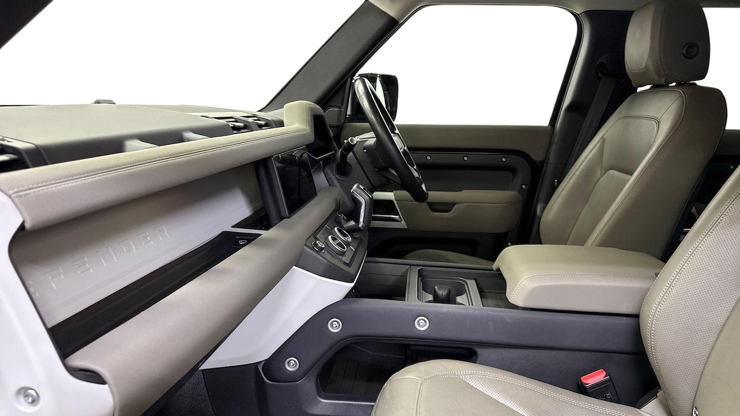 Used Land Rover Defender 2023 for sale - 78193317: Photo 4