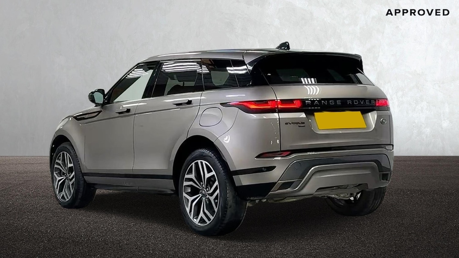 Used Land Rover Range Rover Evoque 2023 for sale - 78191143: Photo 2